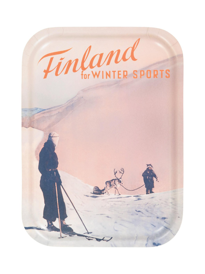 Wintersports in pink come to finland -tarjotin
