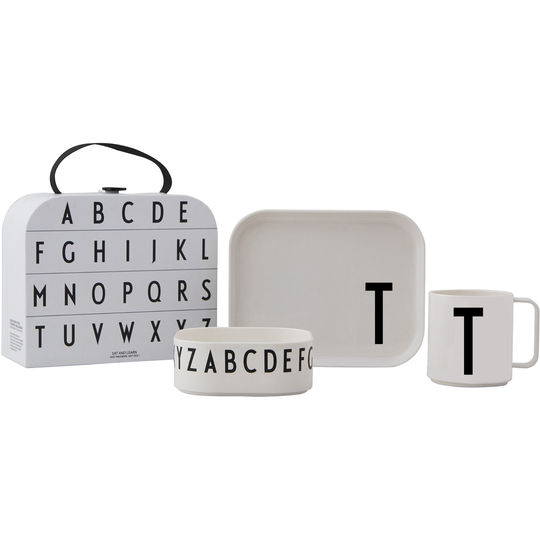 Design Letters Classics In A Suitcase -lahjarasia, T